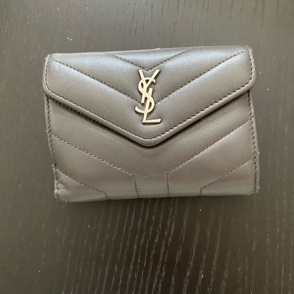 Saint Laurent LouLou Wallet Asphalt